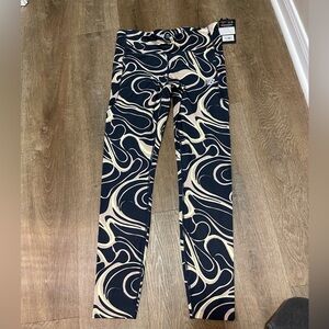 New Balance Leggings Medium